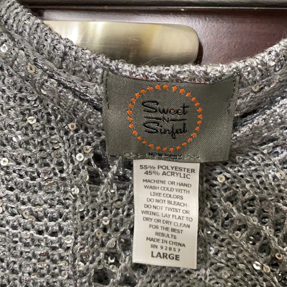 Gray crop sweater with silver sequins - Picture 3 of 4